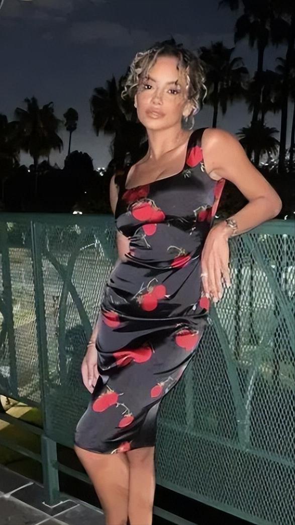 卡塔尔世界杯十大最美球星太太,卡塔尔世界杯太太团法国