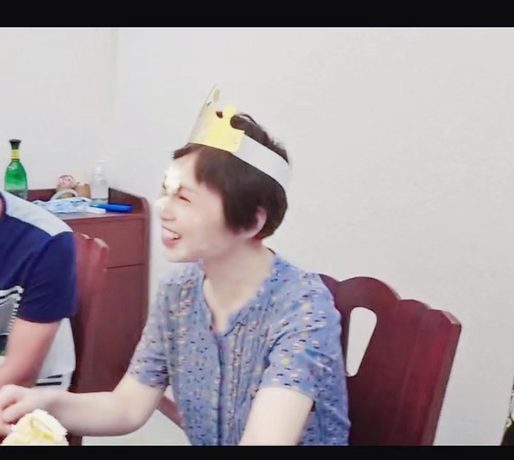 生日礼物送出去再要回来,女生把生日礼物退回来是什么意思