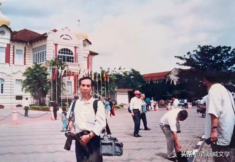 铁道兵诗朗诵视频,铁道兵诗歌100首