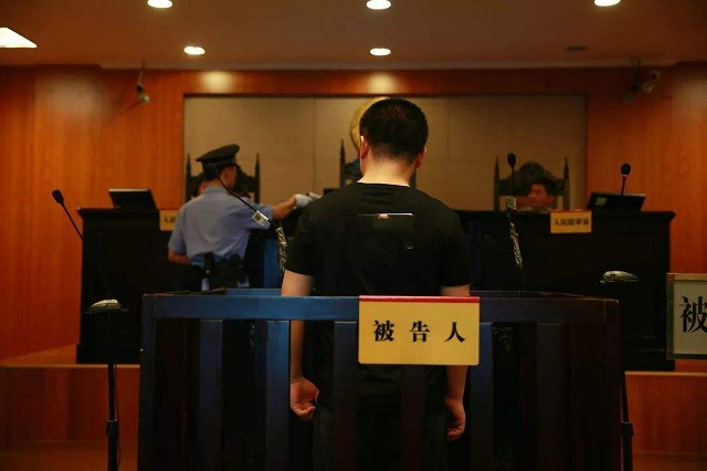 宝马撞人案罪犯执行死刑,宝马撞人致死二审被告被判死刑