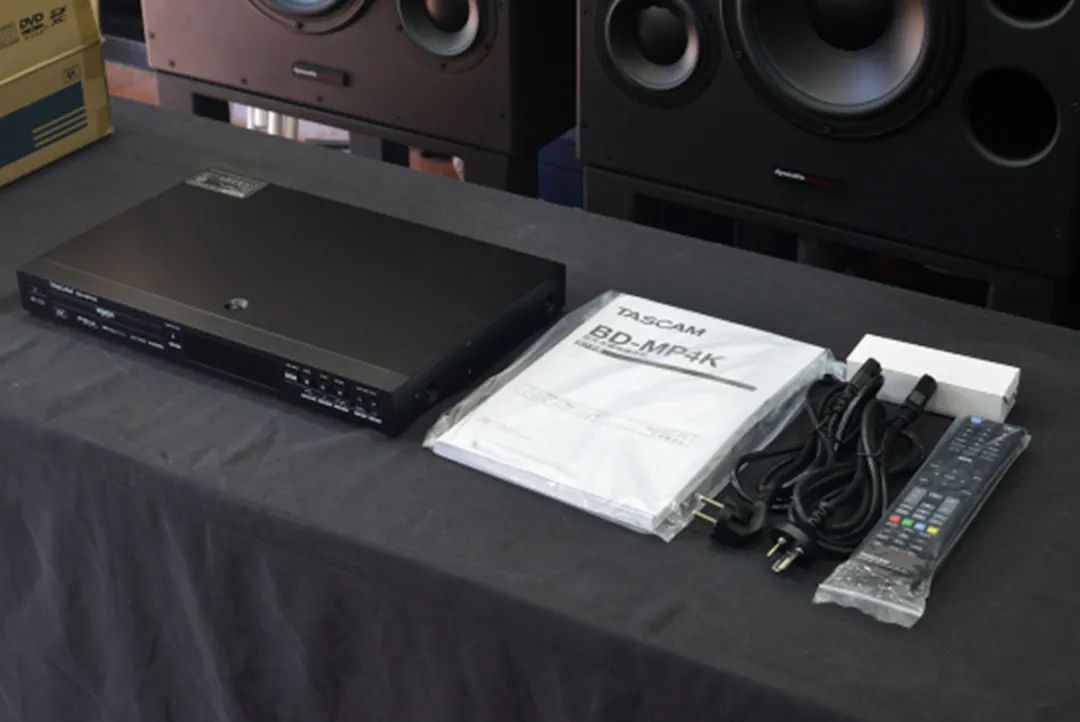 一定让你心动！开箱专业发烧的TASCAM新款BD-MP4K4K蓝光*放播**机