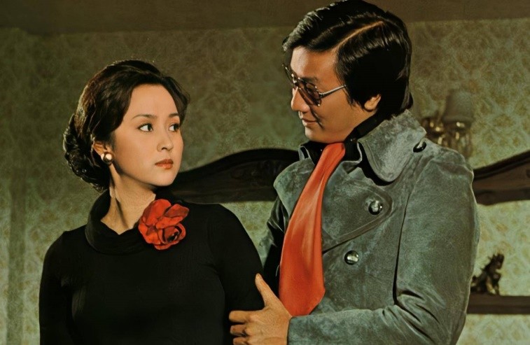 谢贤风流情史：38岁娶台湾第一玉女，43岁娶港姐冠军，69岁爷孙恋