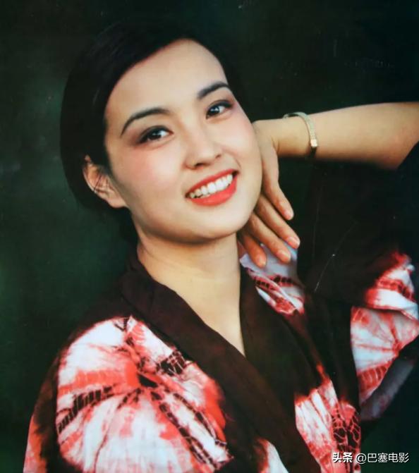 牛莉古天乐 (牛莉咋这么老了)