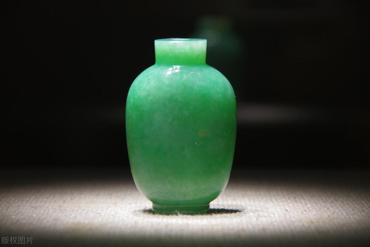 张爱玲的散文因为懂得所以慈悲,张爱玲谈慈悲因为懂得所以宽容