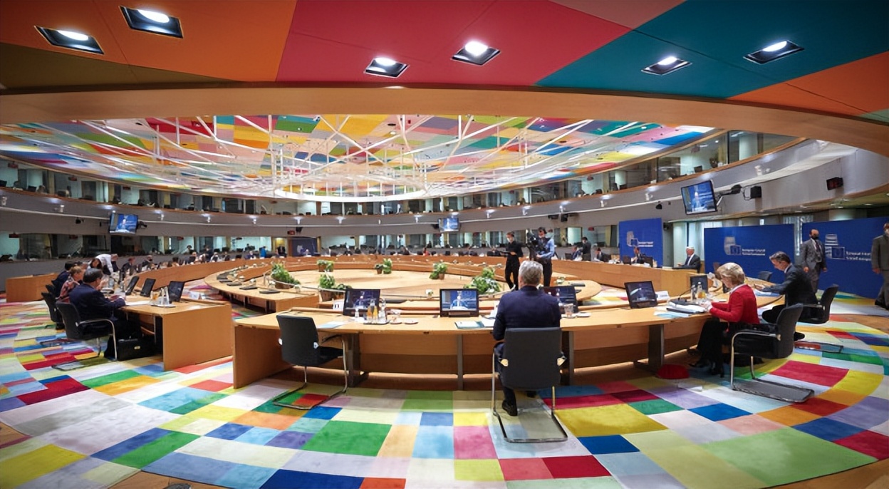 欧盟对俄罗斯第八轮制裁有哪些,欧盟第八轮制裁什么时候执行