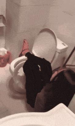 妹子东西丢了怎么回答,女生说她的东西丢了我该怎么回