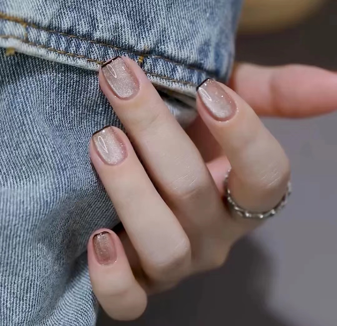 五一游玩美甲必备款式推荐,适合五一出游的美甲款式图片