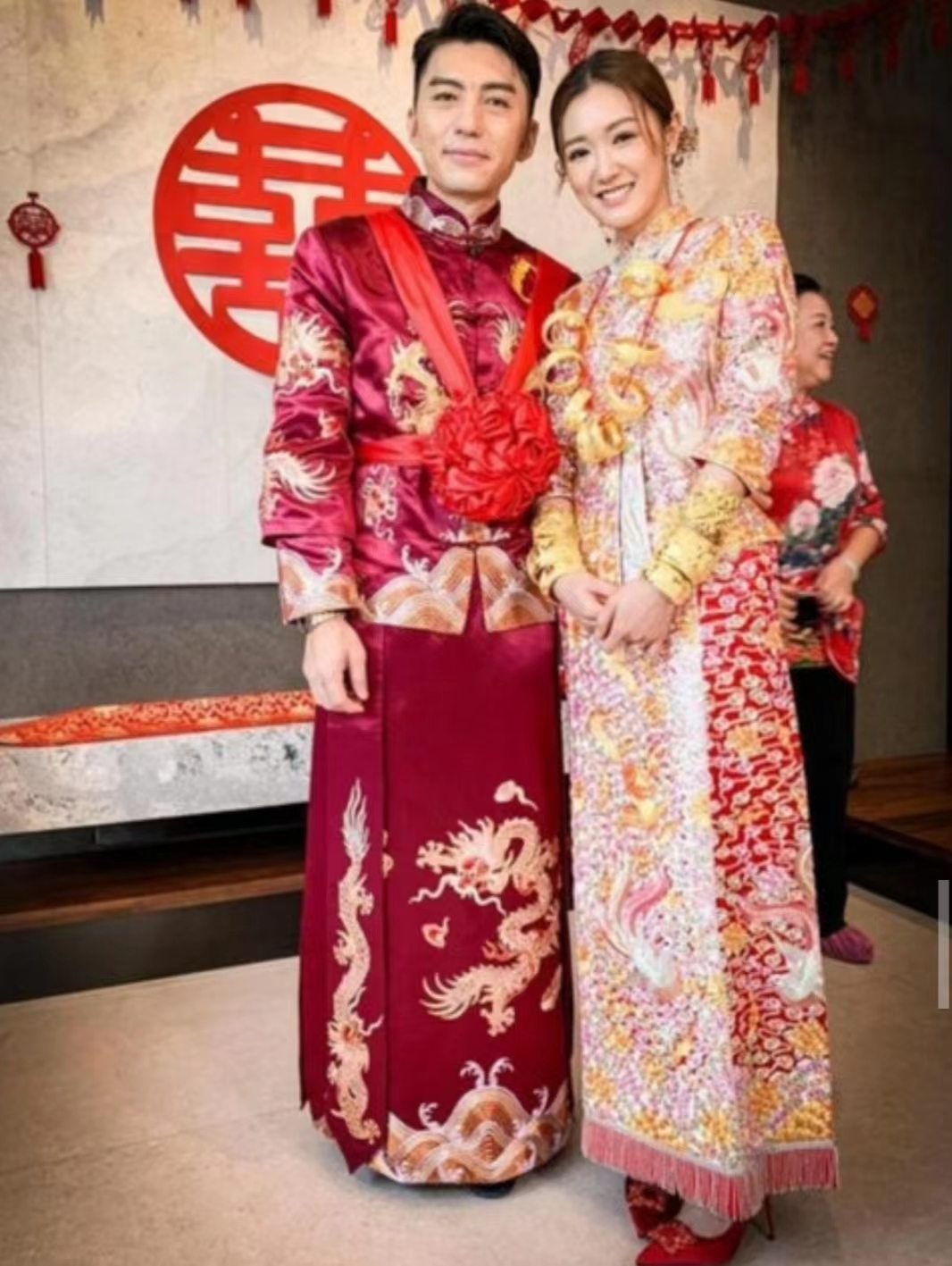 性别保密！TVB小花怀孕第4个月已明显见肚，已知男女但仍未要公开