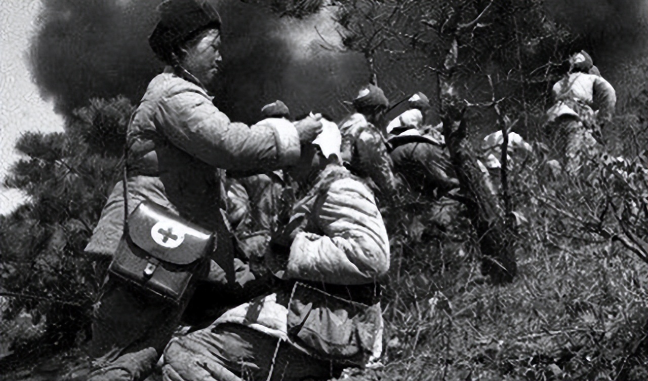 1951年奸商卖假药给志愿军，致1万多名战士身亡，主席：下追杀令