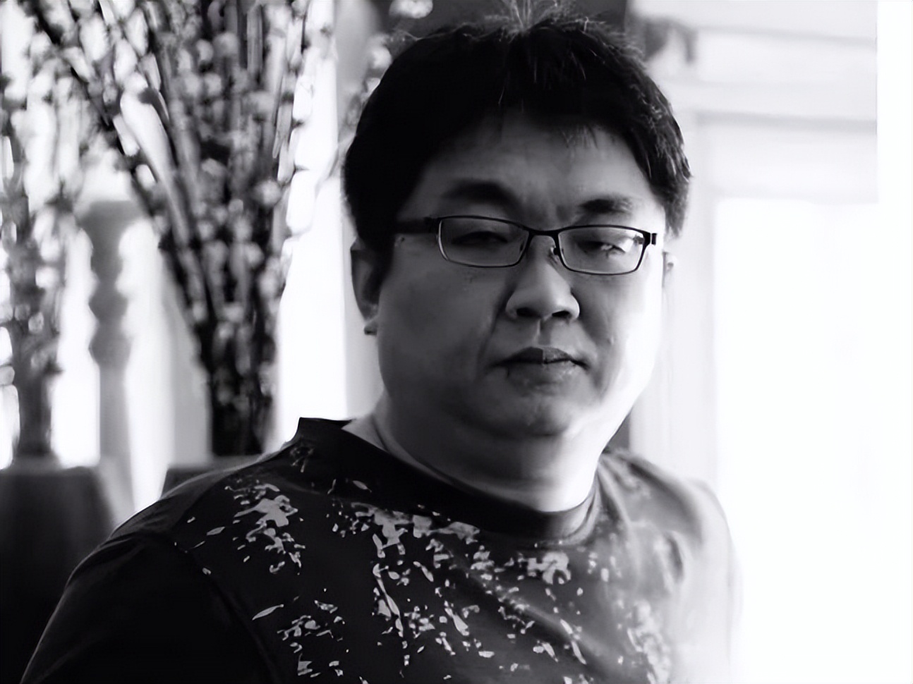 董哲山河月明,山河月明作者董哲