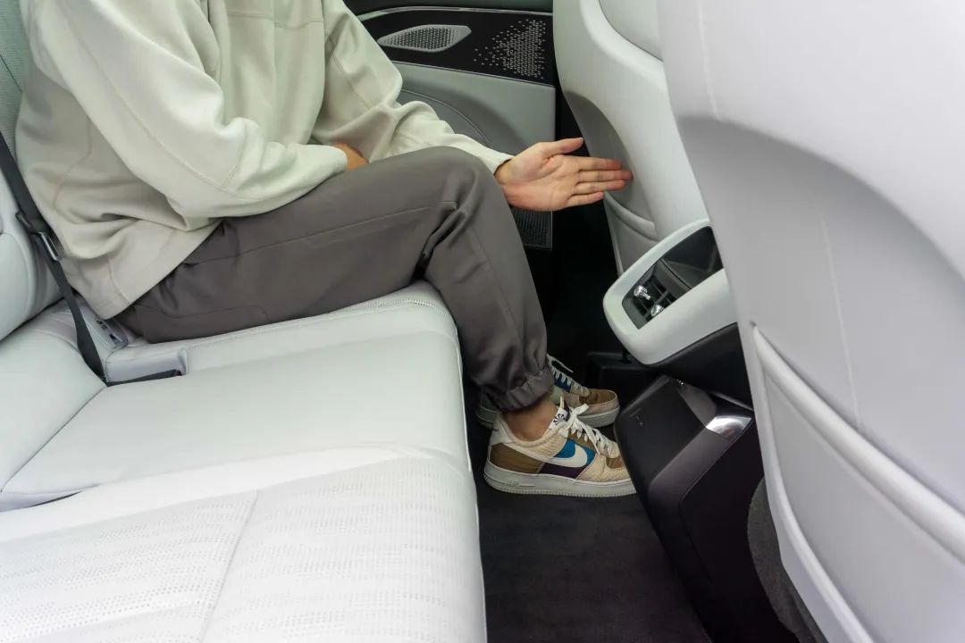 翻身当大哥，锐歌行不行？｜42Test