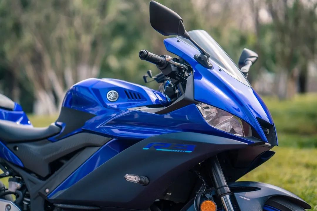 新款雅马哈yzfr3怎么样,雅马哈YZF-R25测评
