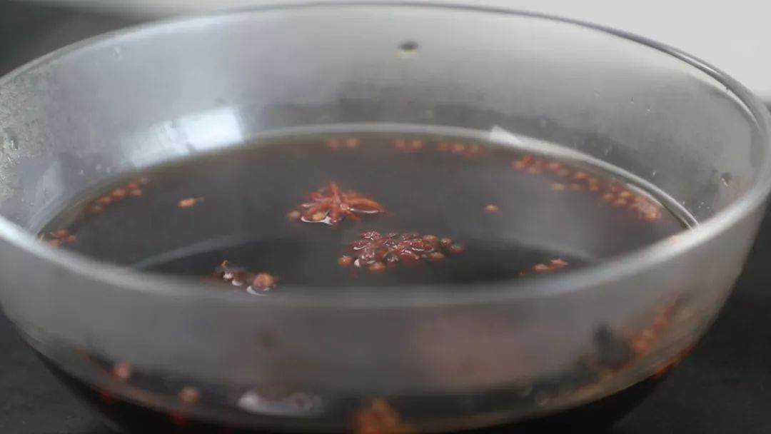 草鱼焖鱼家常做法,酥焖草鱼怎么做好吃