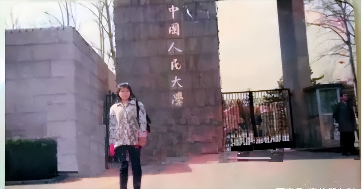 人大女毕业生伍继红现状,伍继红从人大毕业到沦为农妇