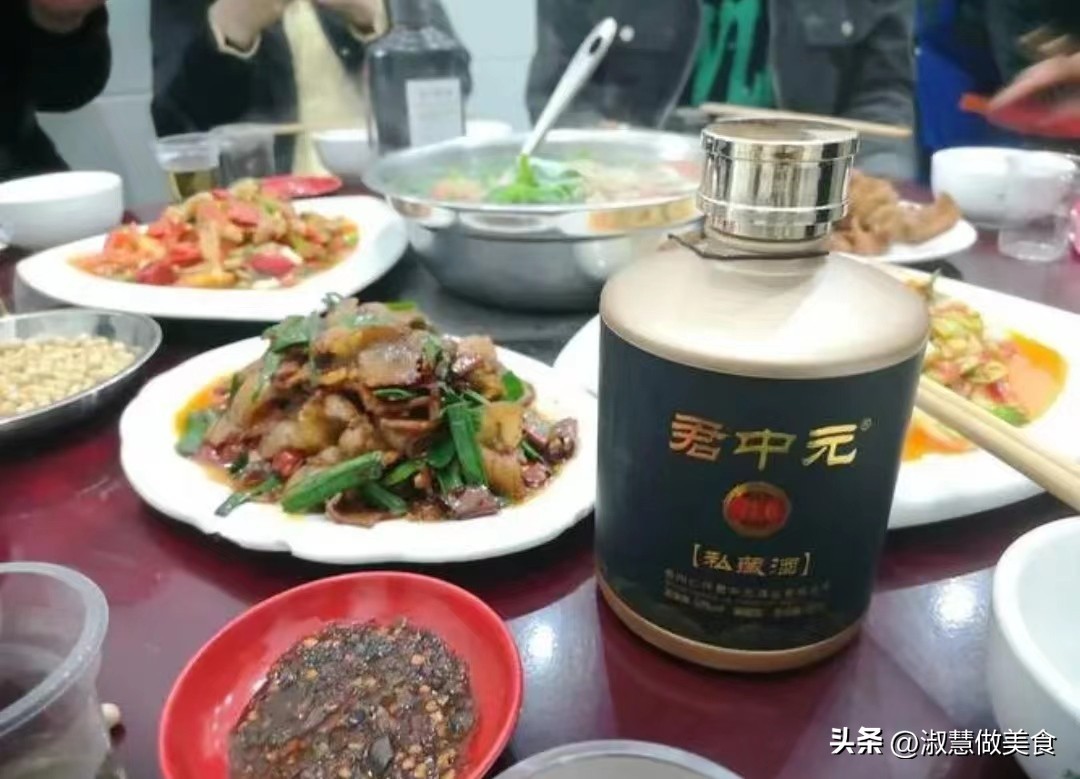 真假茅台对比，注意这3个细节，远离多数假酒，一分钟就能学会