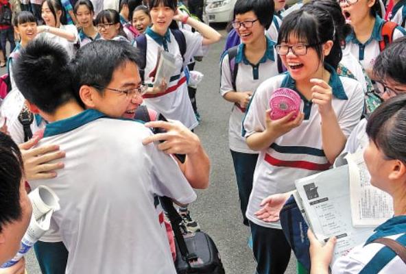 初三成绩200多分还有希望逆袭吗,快初三了成绩200分还有希望吗