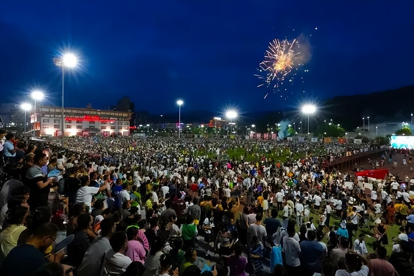董路评价村超被反驳,董路点评贵州村超引争议