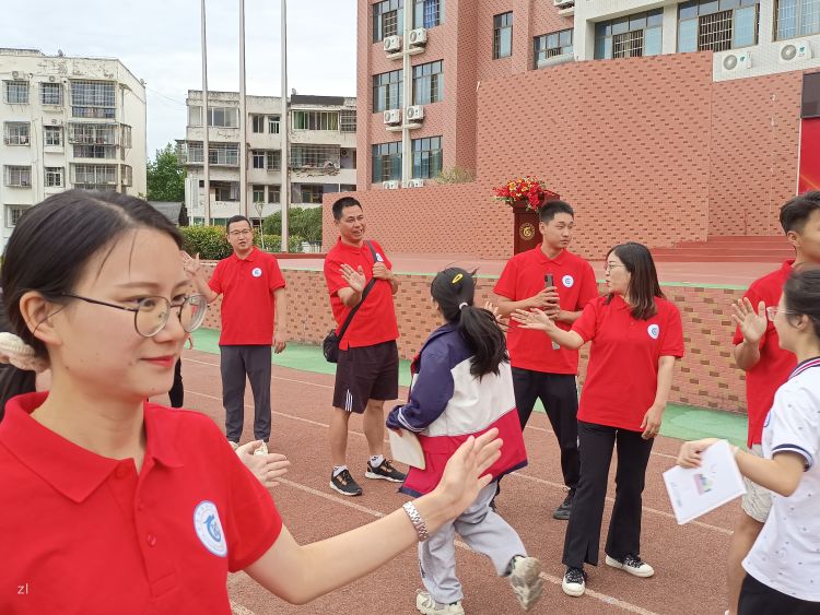 为中考全力以赴,为梦想拼搏中考