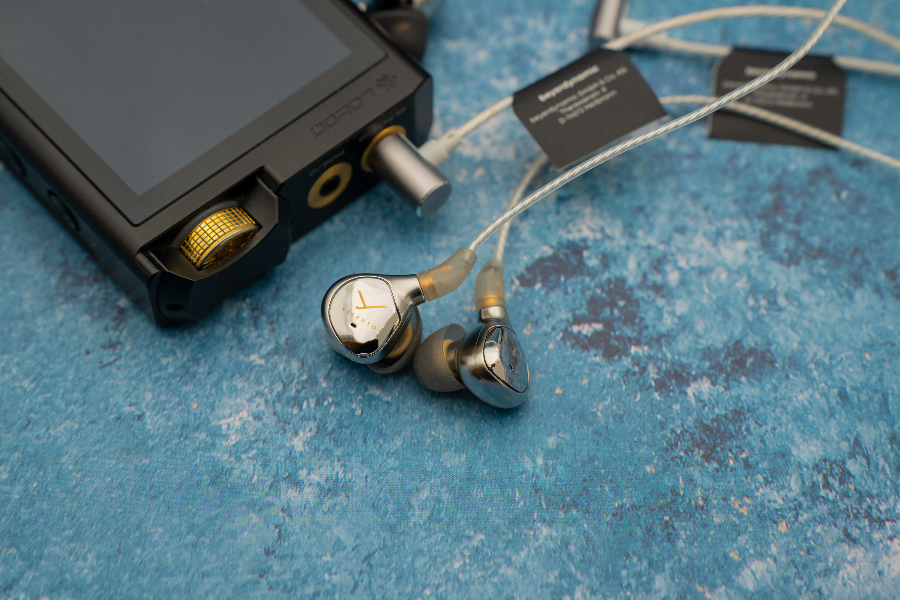 榭兰图新版和旧版区别,榭兰图普通版和黄金版什么区别