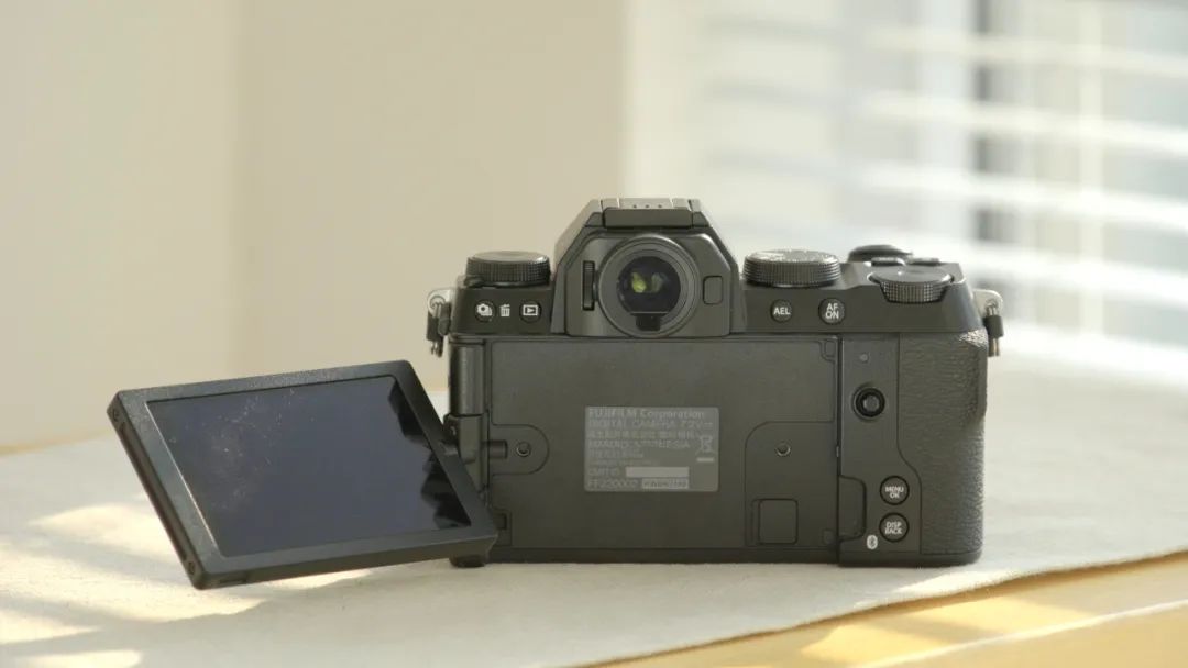 富士x-s20高感测评,富士x-s20几画幅