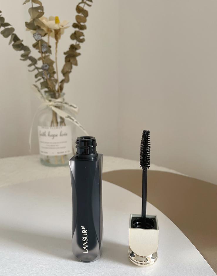 兰瑟睫毛膏浓密纤长防水不晕染,防水纤长卷翘自然睫毛膏