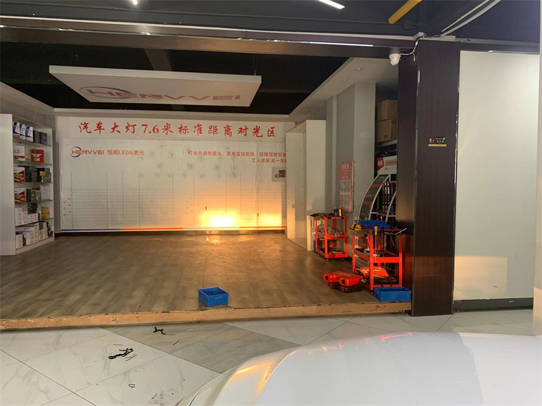 车灯太暗换灯泡有用吗,led车灯太暗换灯泡能解决吗