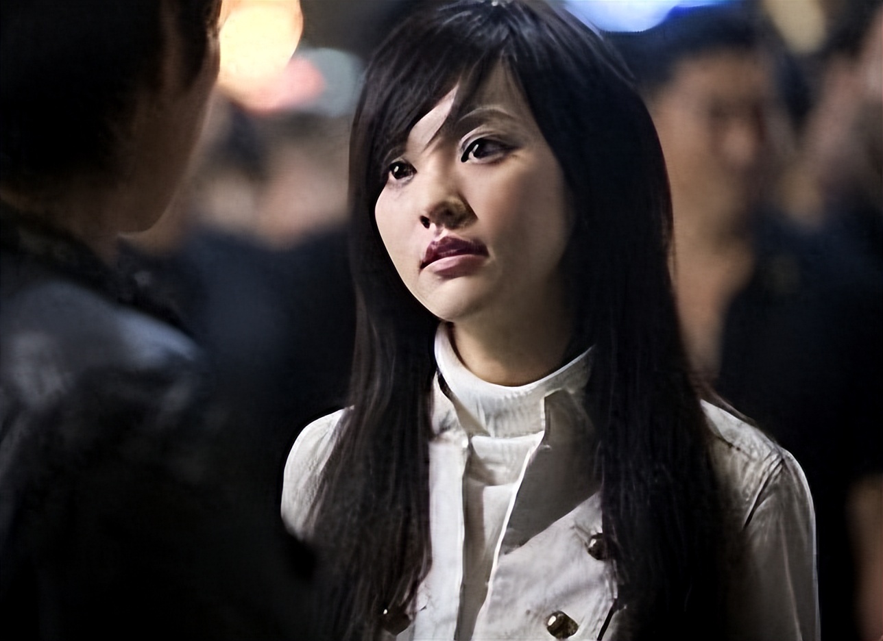 陈意涵的三件事,陈意涵晒照引争议