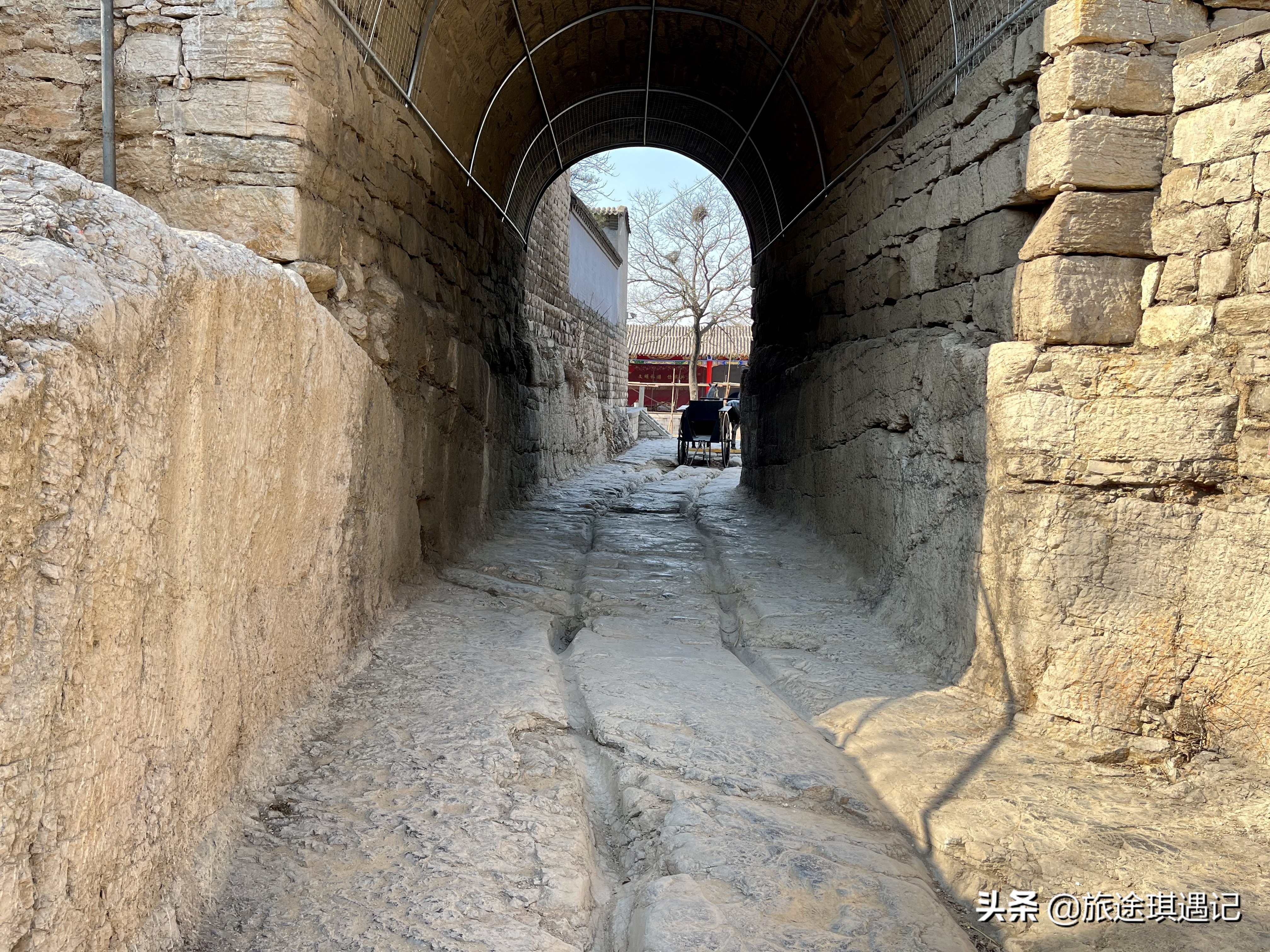 探访秦始皇陵登顶,探寻秦始皇陵