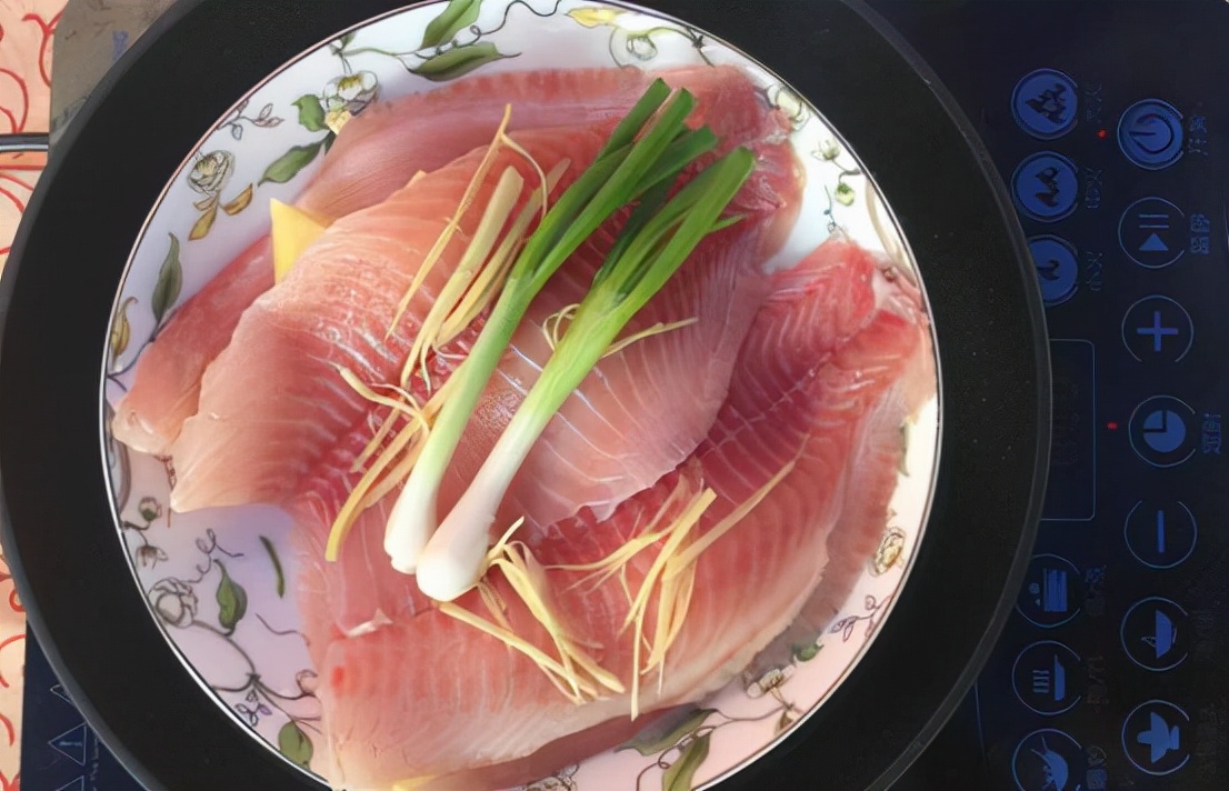 “非洲鲫鱼”入侵我国，对付了它65年仍杀不尽，为何不吃掉它？