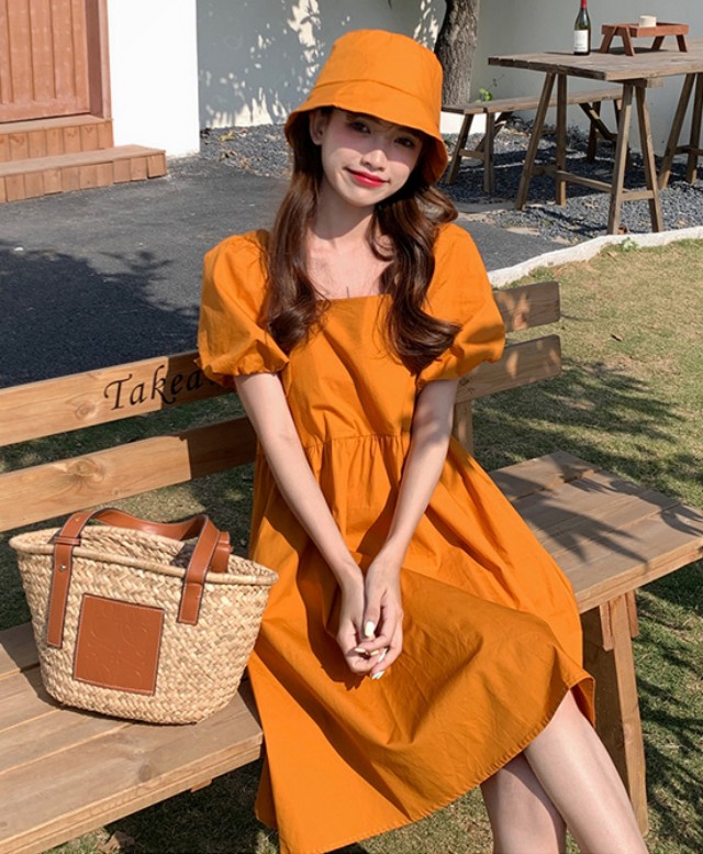 什么品牌连衣裙适合六十岁妈妈,中档连衣裙有哪些品牌秋冬季的