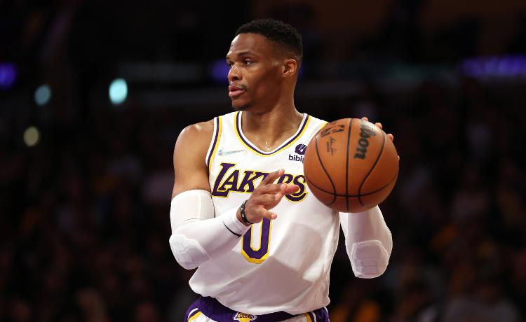 威少出售洛杉矶房子,威少出售豪宅