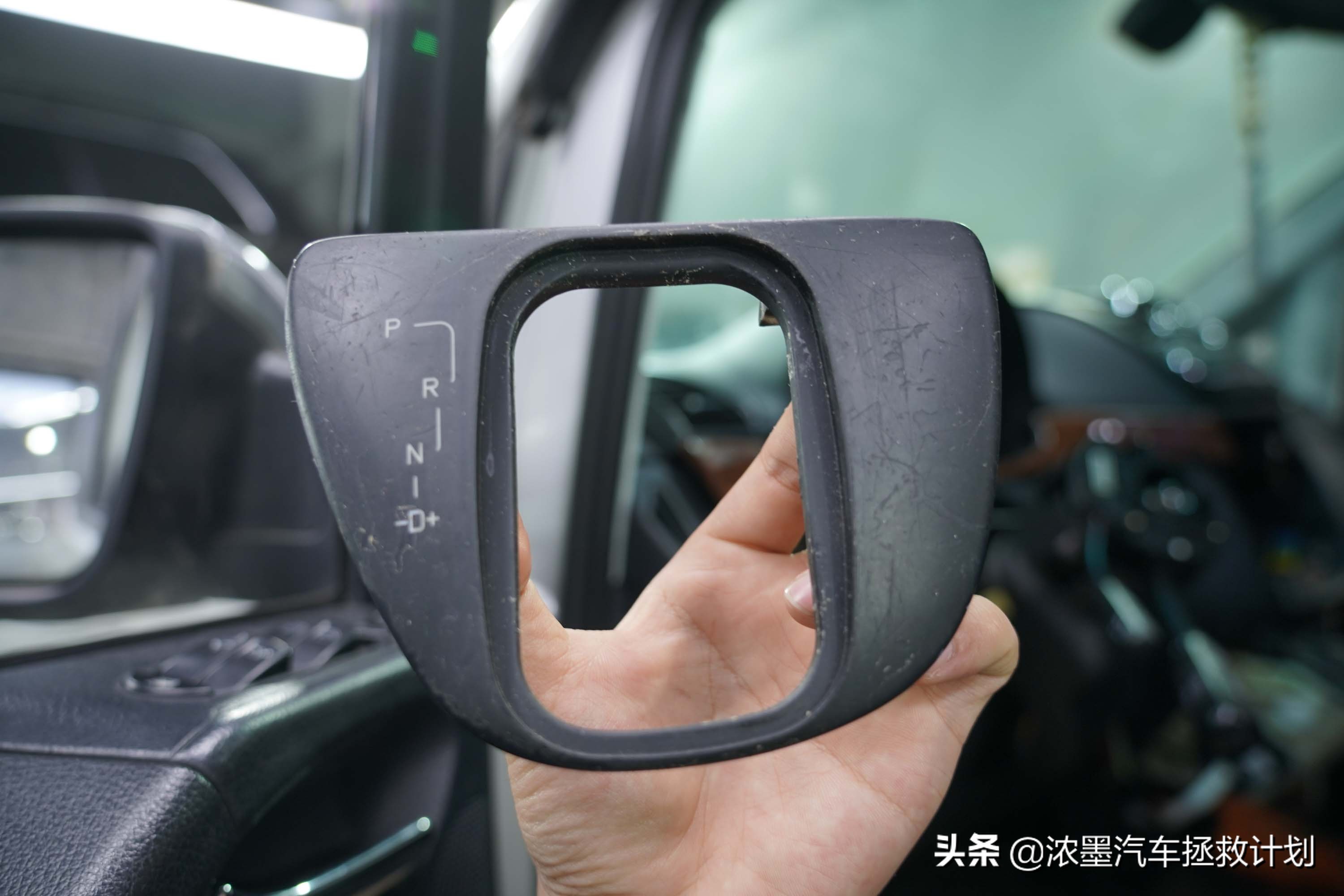 奔驰唯雅诺翻新全过程,奔驰唯雅诺翻新升级价格