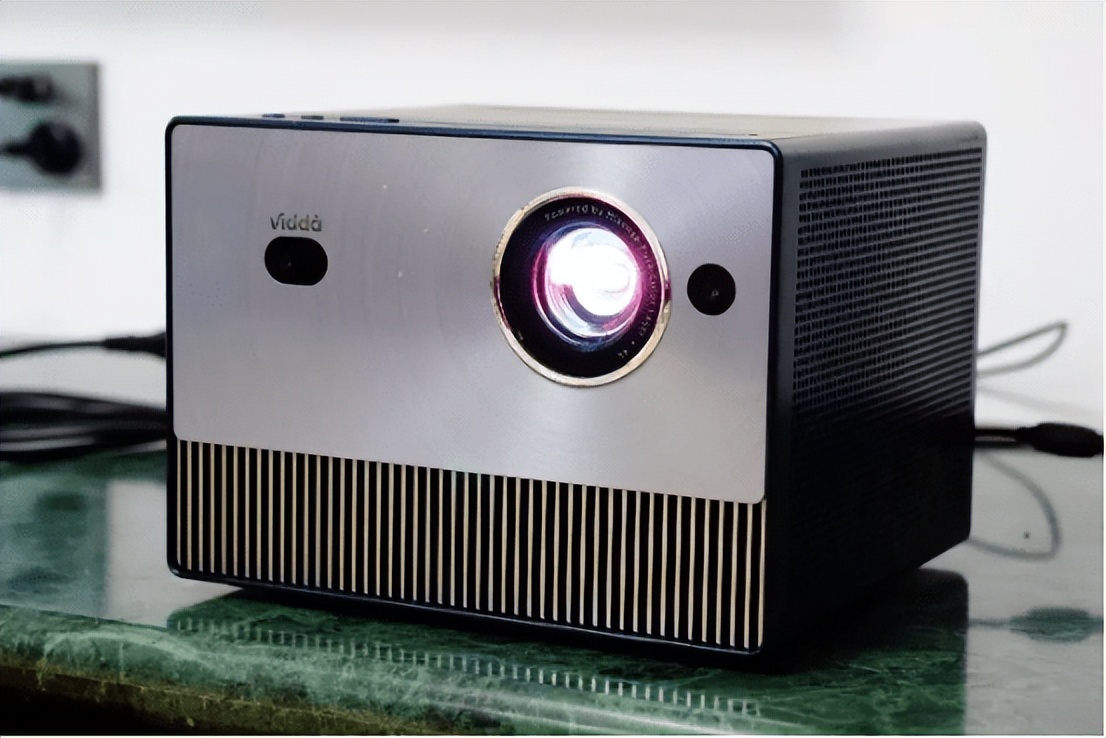 在家看大投影,在家用投影仪看球赛