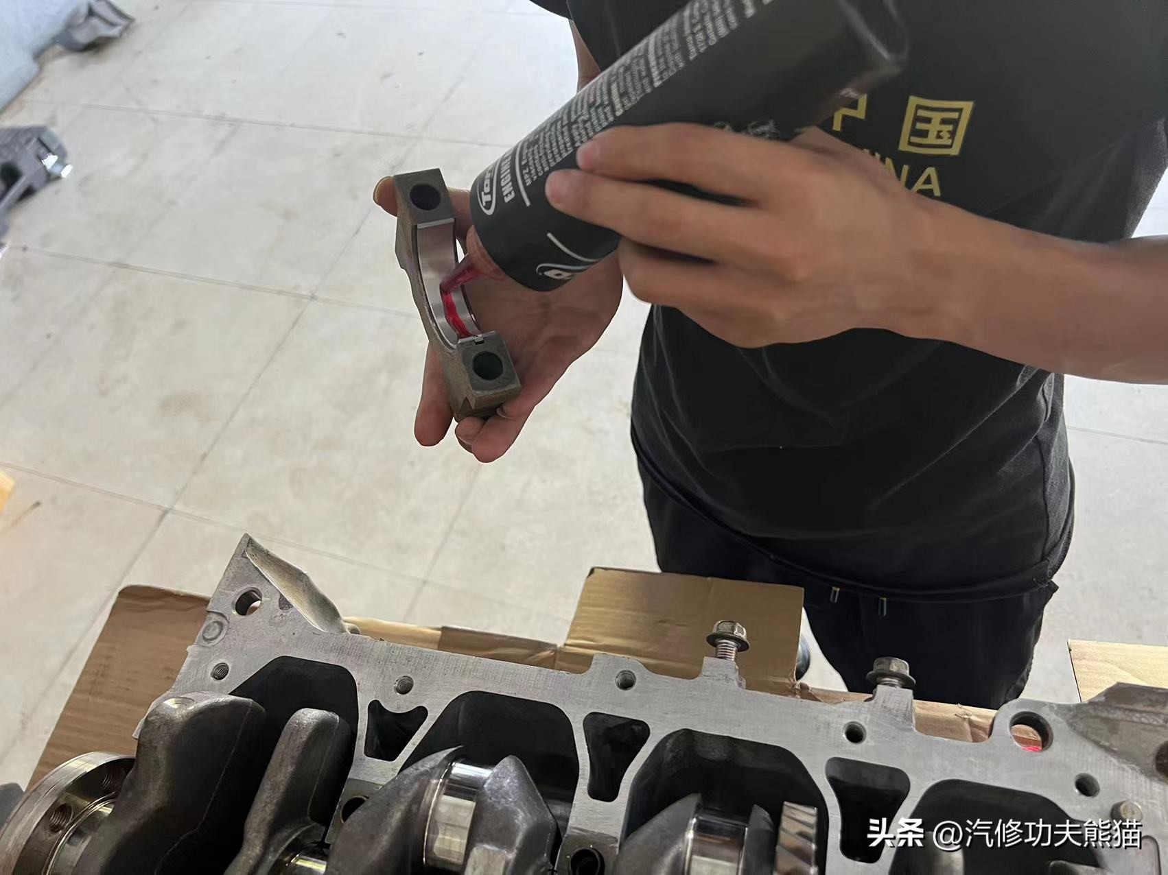 一车传三代丰田越野,六代半丰田凯美瑞烧机油