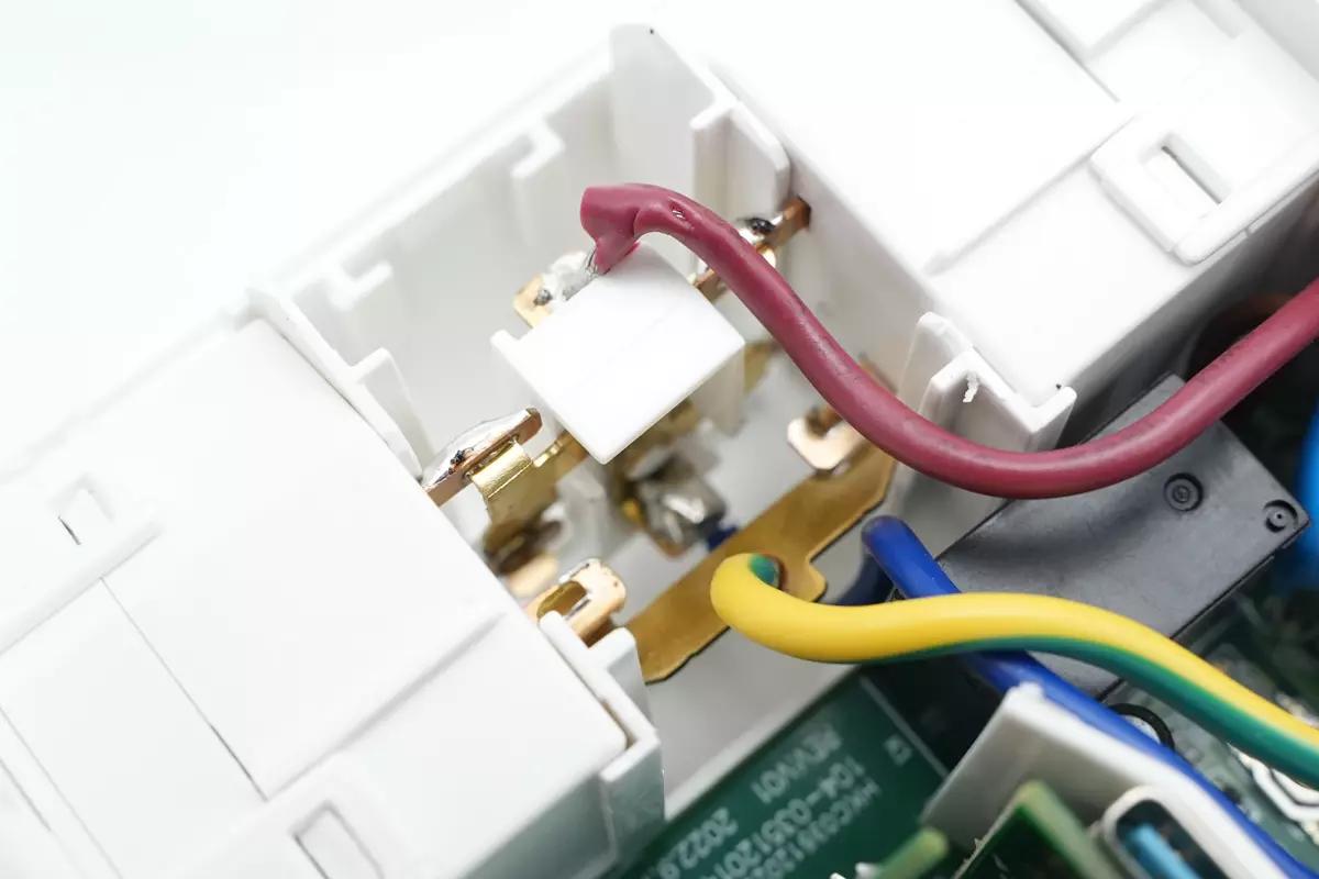 航嘉快充插座,国产一线品牌电源