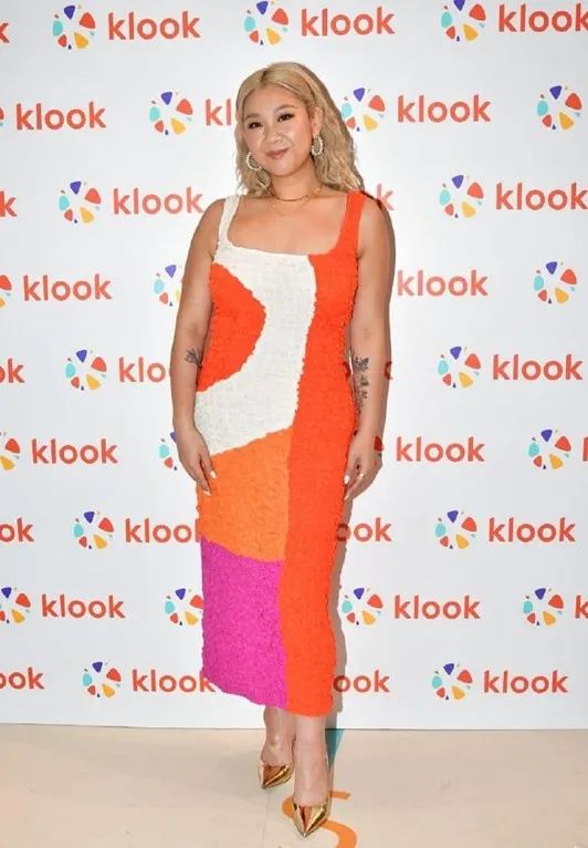 郑欣宜穿大码裙减肥,郑欣宜大秀身材