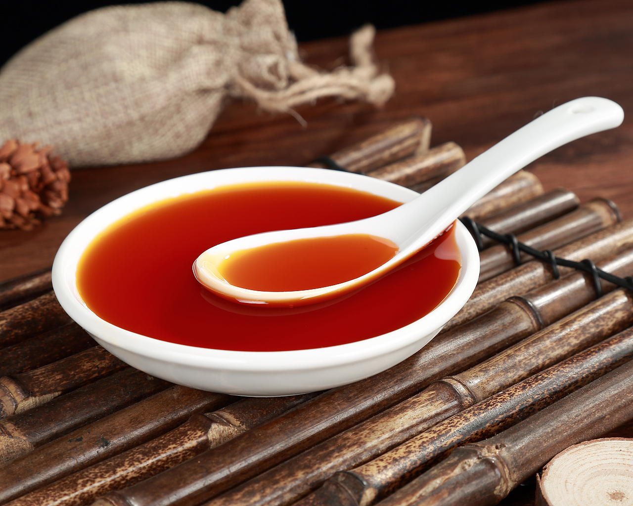 专家总结治疗肛裂的最佳治疗方式,治疗肛裂生肌的药