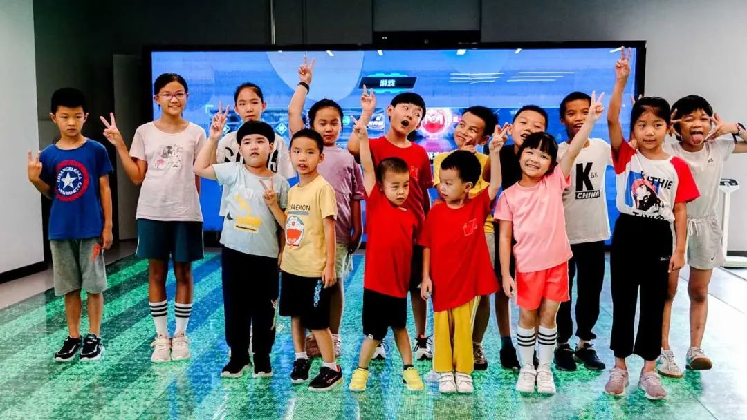 儿童击剑运动员下肢力量训练,少儿运动击剑