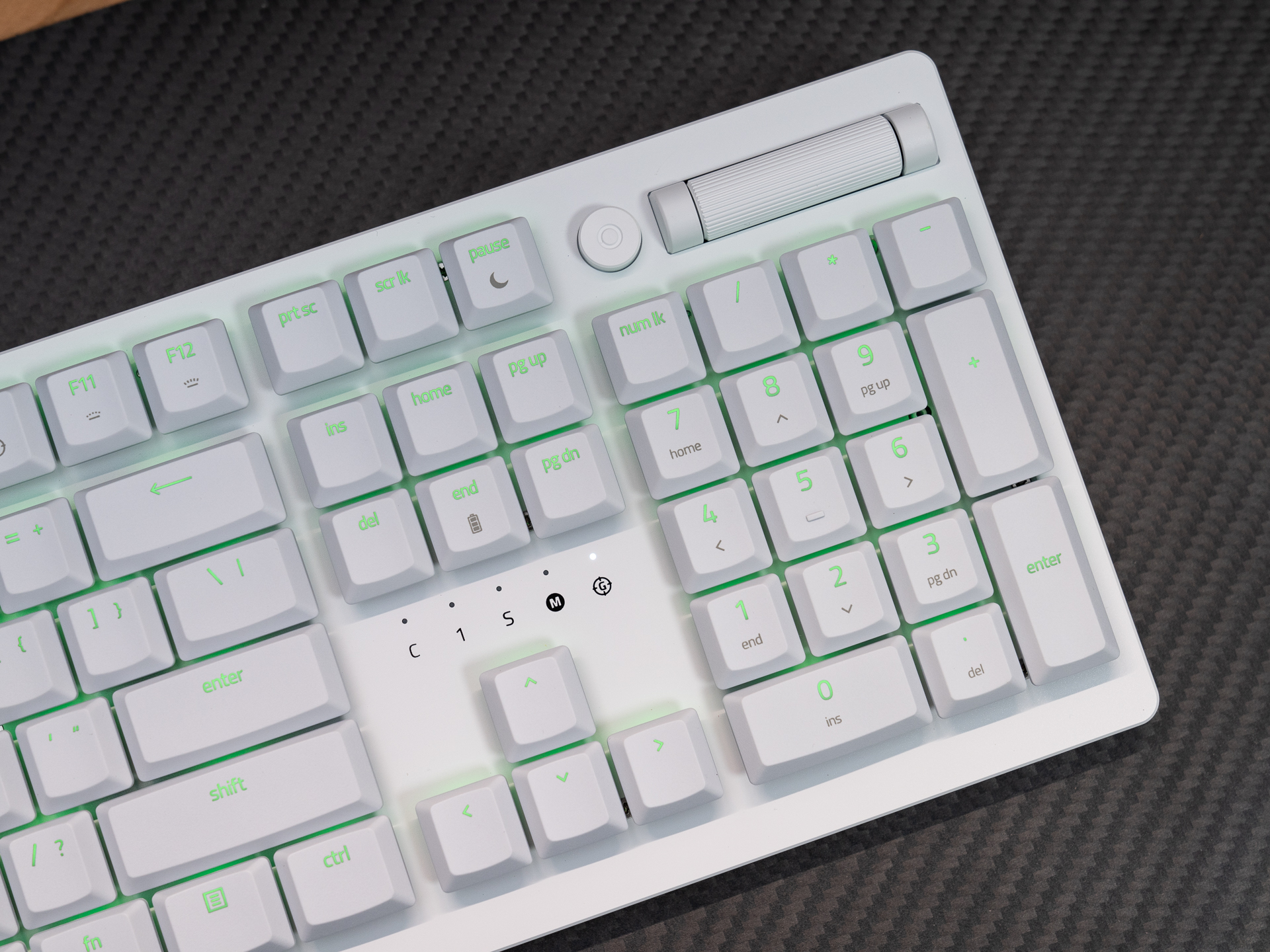 雷蛇v2键盘金蝎,雷蛇噬魂金蝎v2键盘的缺陷有哪些