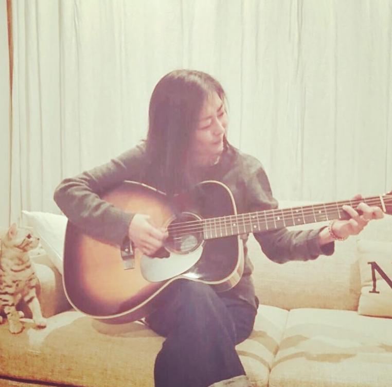 金城武演的初恋电影,金城武雨中的初恋