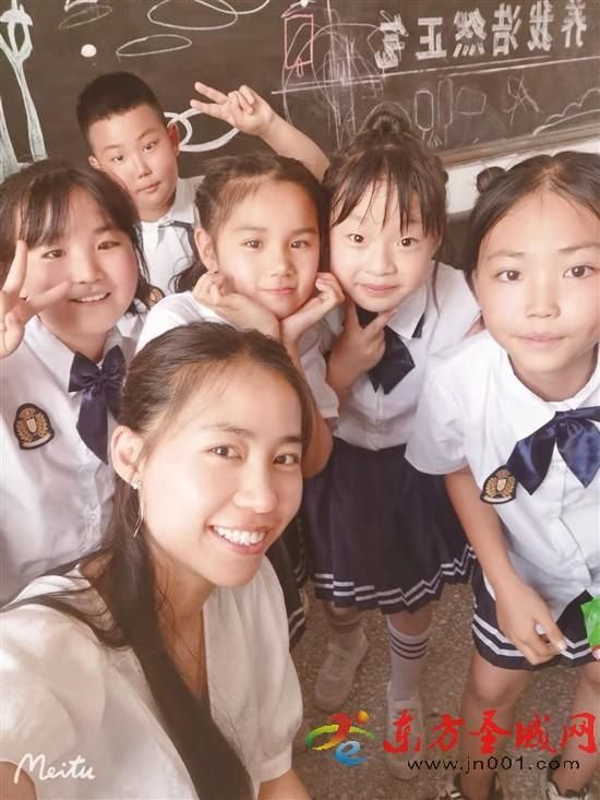 静待花开是最好的教育,用爱浇灌静待花开教育案例范文