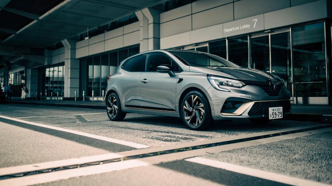 雷诺lutecia新款,法国雷诺汽车试驾