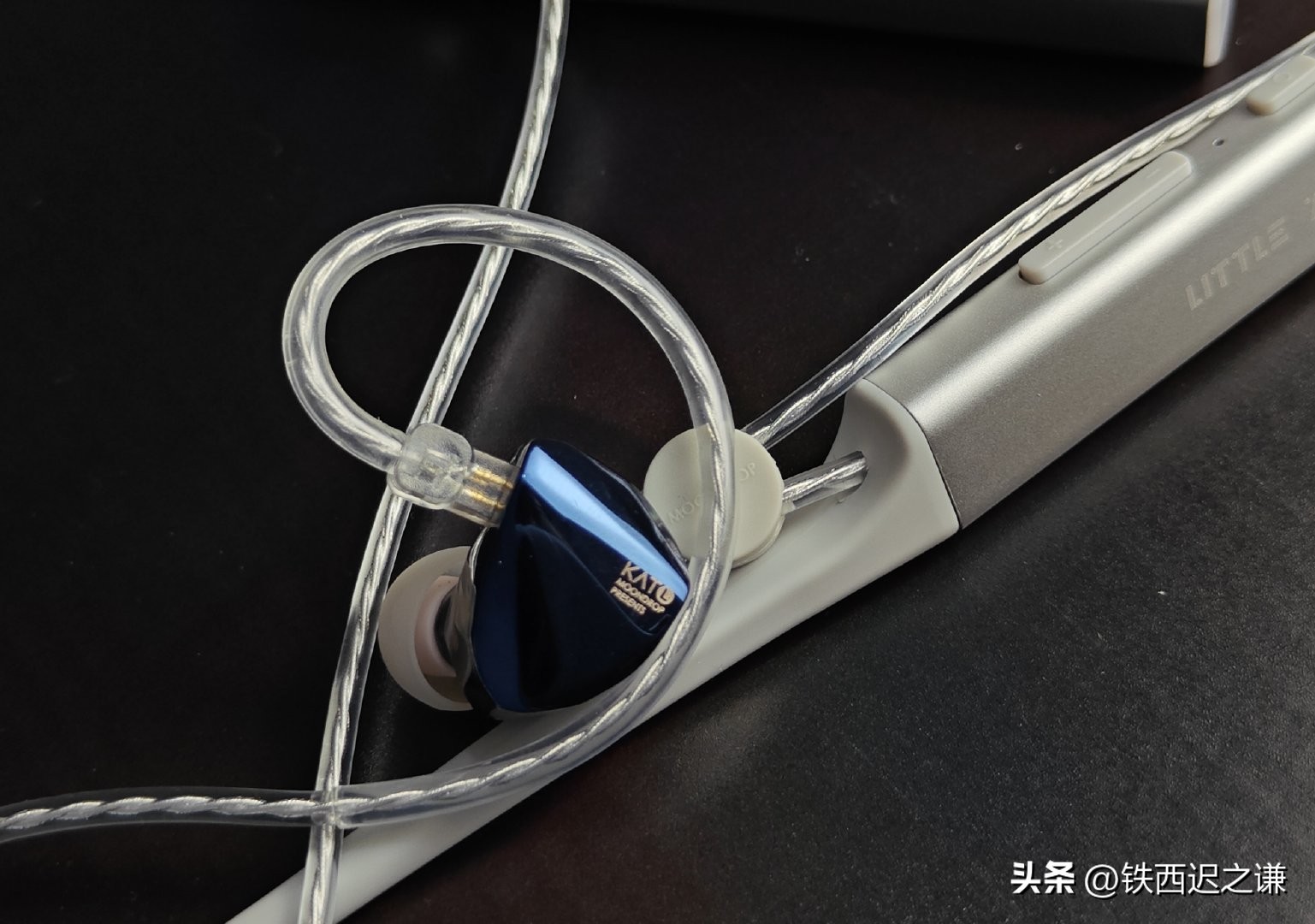 水月雨蓝牙升级线评测,水月雨蓝牙线小黑评测