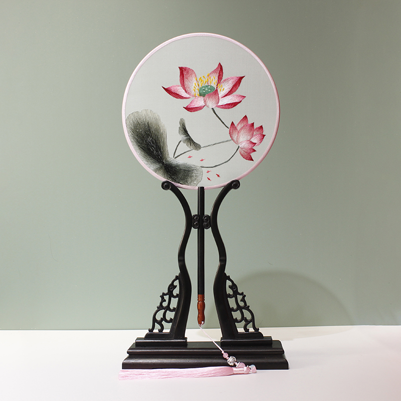 情人节礼物推荐什么比较好呢,情人节买什么礼物比较好便宜