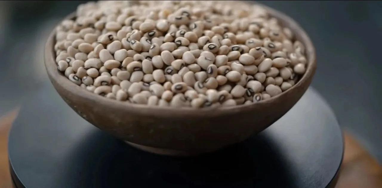 巴西为什么是足球王国,巴西足球盛产什么