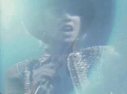 缇庝汉涓．鏄庤彍,缇庝汉鍔涢噺