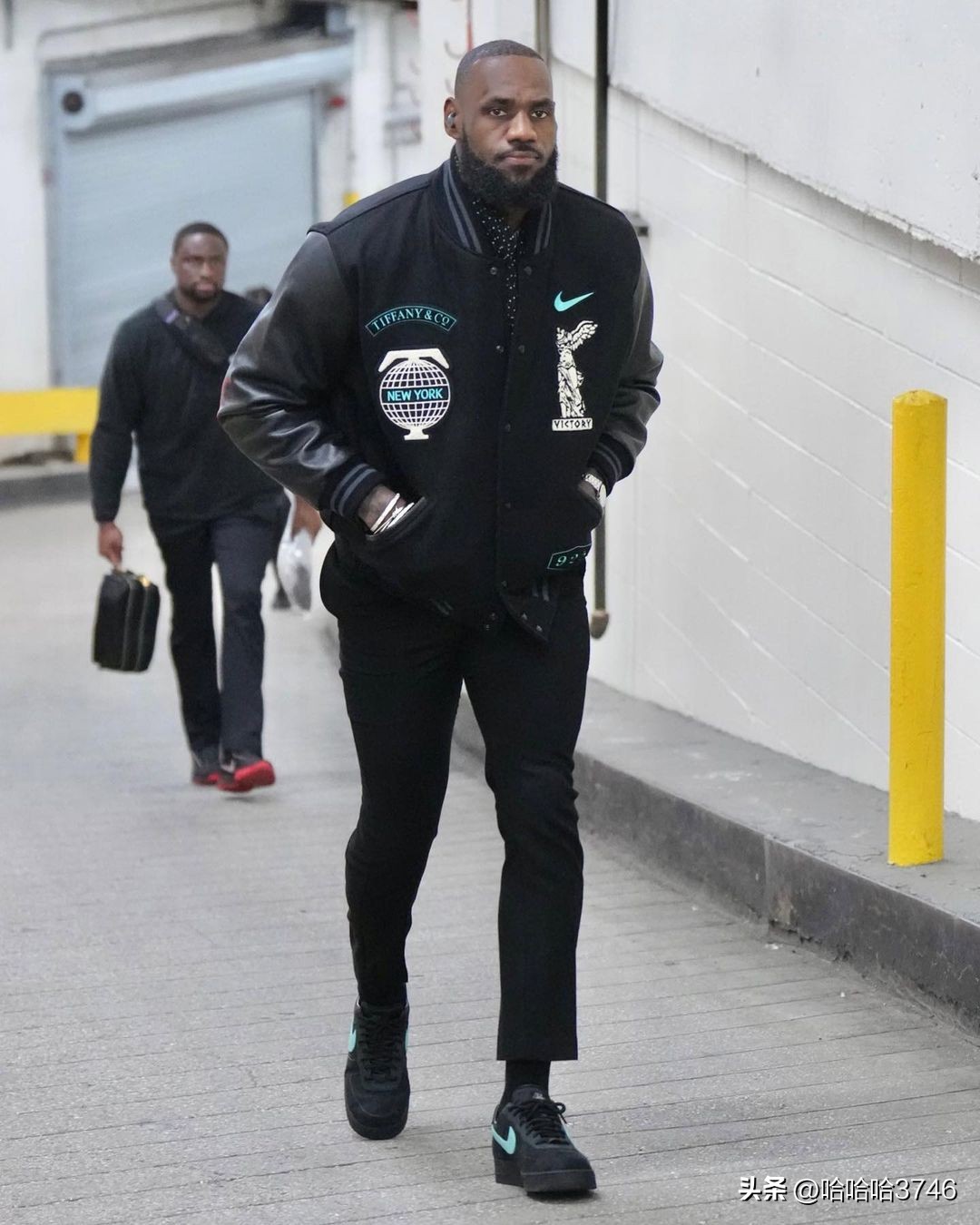 蒂芙尼nike指定门店,蒂芙尼nike联名价格走势