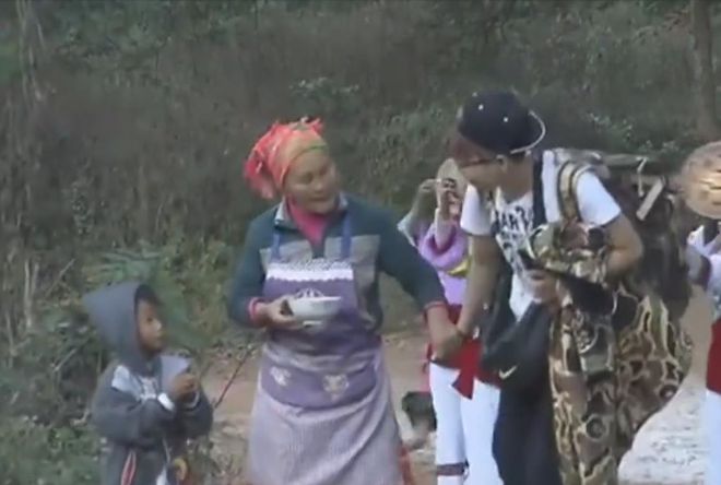 辽宁富家女每天早饭300块,富家女一个月200万零花钱