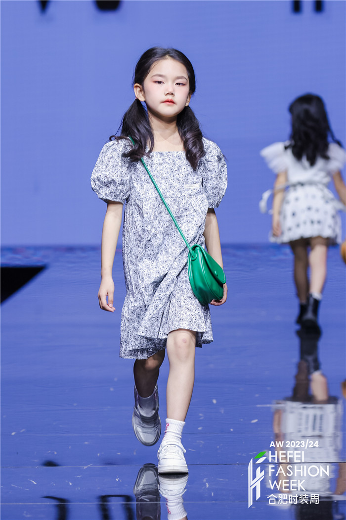 卡儿菲特欧派童装活动,卡儿菲特欧派童装走秀