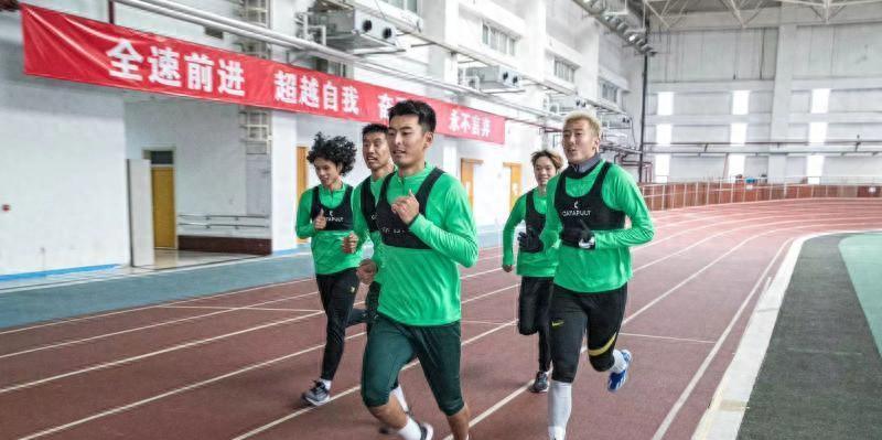 北京国安队重新集结,北京国安新援亮相新赛季全力以赴